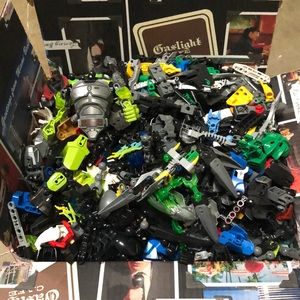 8 lb lego bionicles